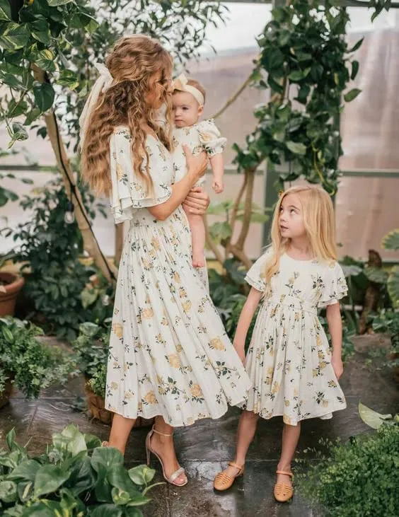 Arshiner Girl's Casual Dress Scoop Neck Flowy Print and Plain Sundress
