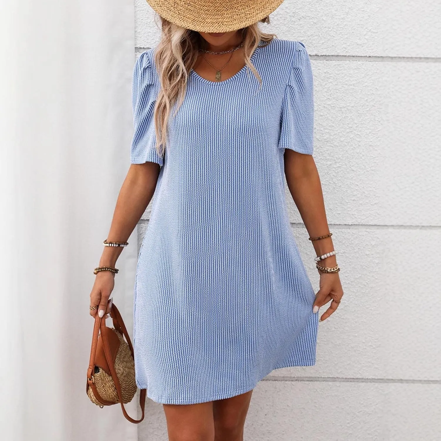Summer Stripe Dresses for Women Casual Short Sleeve Loose Fit Crew Neck Dress Fashion Pleated Vacation Sundress